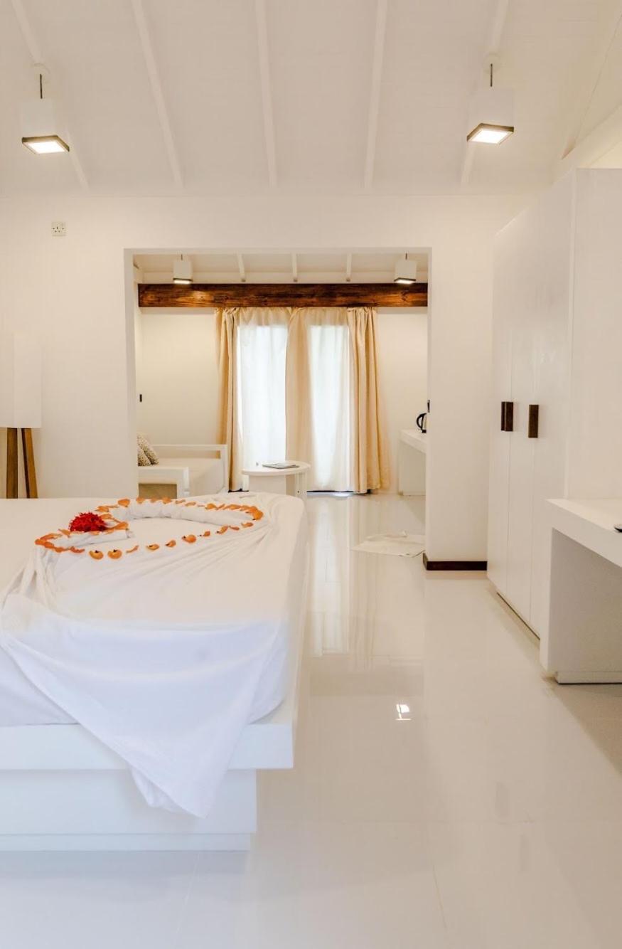 Brickwood Ganduvaru Private Villas Rasdhoo 객실 사진